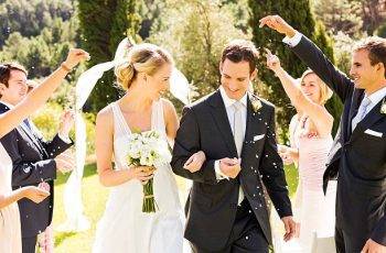 Hire the Best Wedding Officiant 1